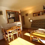 Luchon : 2 Pers, Balcon Sud, Parking, Proche Thermes - Fr-1-313-217 Apartmán *