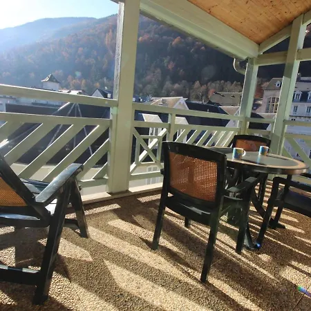 Lägenhet Luchon : 2 Pers, Balcon Sud, Parking, Proche Thermes - Fr-1-313-217 *