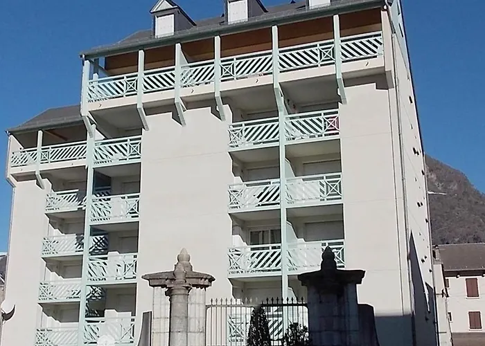 Luchon : 2 Pers, Balcon Sud, Parking, Proche Thermes - Fr-1-313-217 * Bagnères-de-Luchon